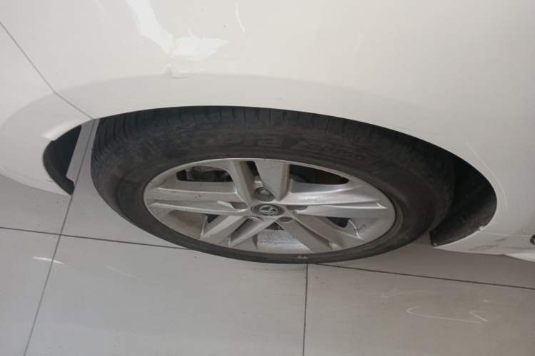 Used Toyota Levin 2022 Facelift TNGA 1.5L CVT Progressive Edition
