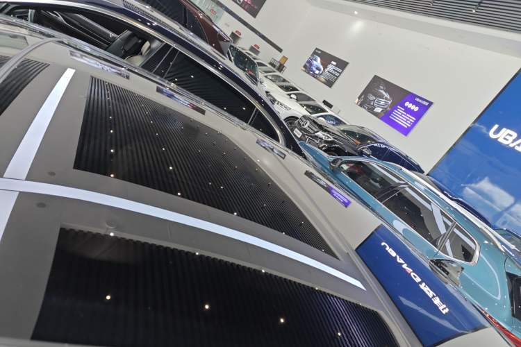 Used BMW 5 Series 2020 530Li Leading Model M Sport Package
