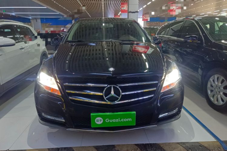 Used Mercedes-Benz R-Class 2017 R 320 4MATIC Business Edition Prestige Model