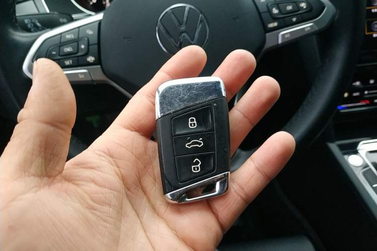 Used Volkswagen Magotan 2020 330TSI DSG Leading Model
