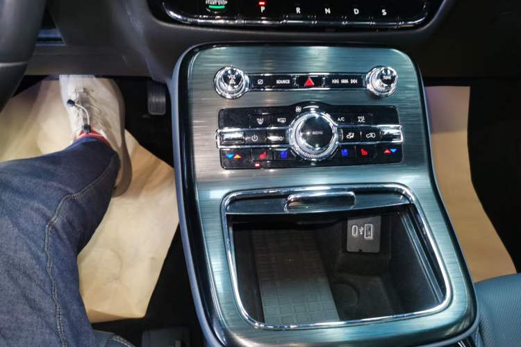 Used Lincoln Nautilus 2021 2.0T Four-Wheel Drive Luxury Edition