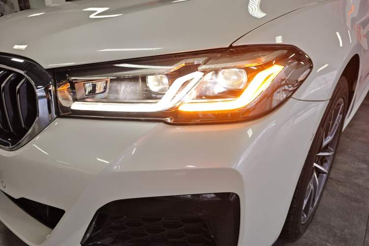 Used BMW 5 Series 2022 Second Facelift 525Li M Sport Package
