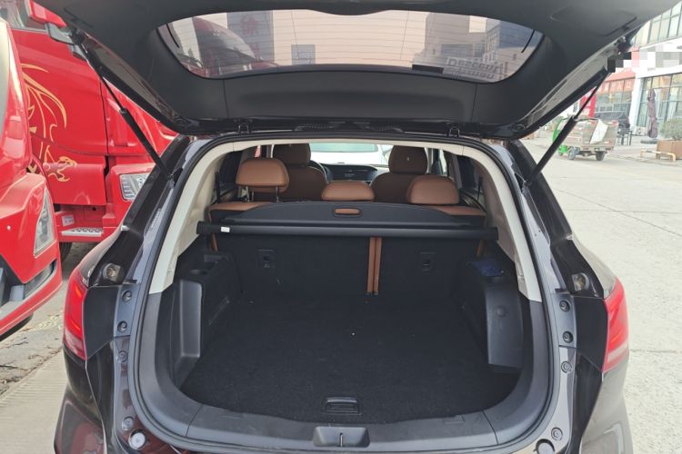 Used BORGWARD BX7 2016 28T Two-Wheel Drive Luxury Version 5 Seats
