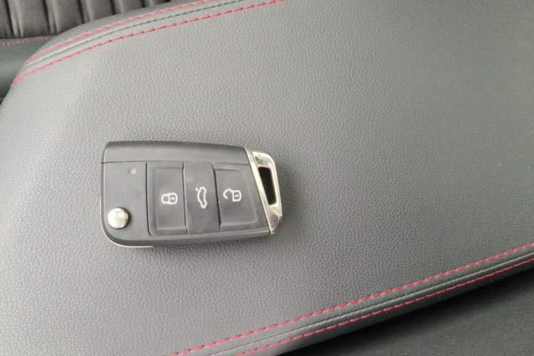 Used Volkswagen Lavida 2023 300TSI DSG Starry Full-Comfort Edition