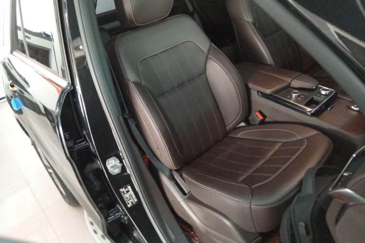 Used Mercedes-Benz GLE 2018 GLE 320 4MATIC Dynamic Edition Collector's Edition
