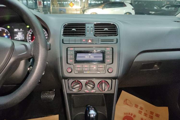 Used Volkswagen Polo 2016 1.4L Automatic Trendy Model