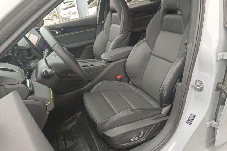 Used Lynk & Co 03 2023 1.5T EM-F PM
