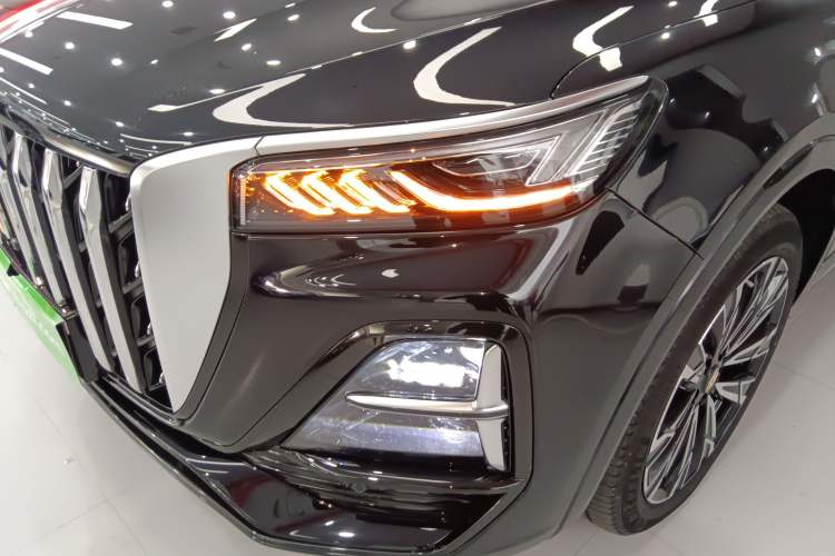 Used Hongqi HS5 2023 2.0T Four-Wheel Drive Flagship Pro Edition