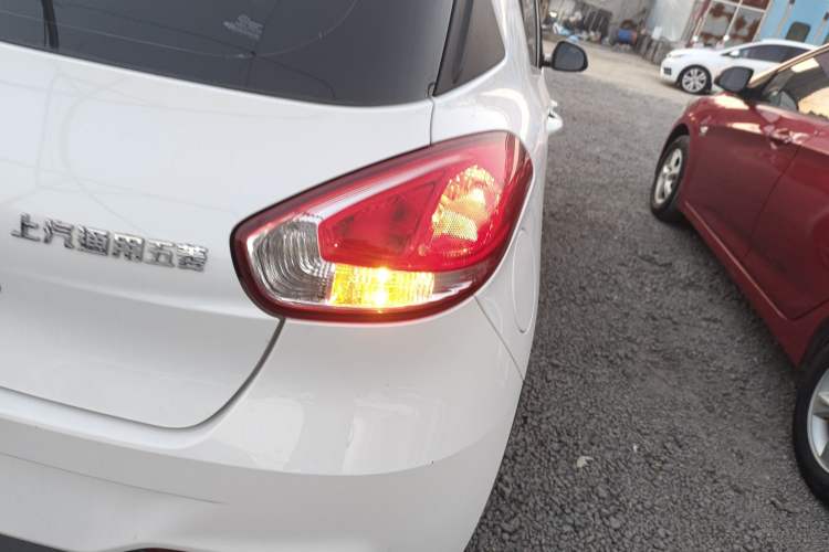 Used Baojun 310 2016 1.2L manual Comfort trim level
