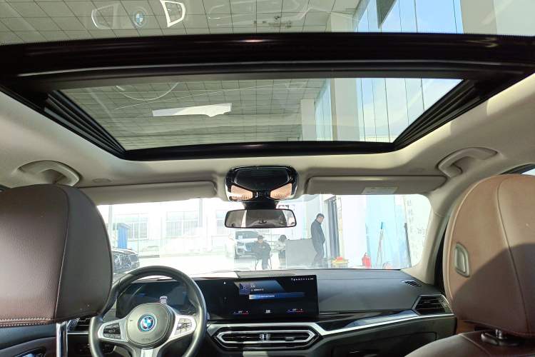 Used BMW i3 2022 eDrive 35 L