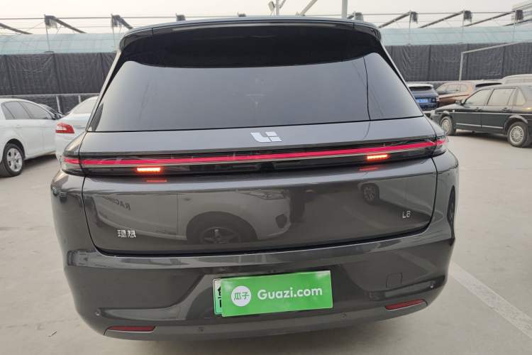 Used Li Auto L8 2023 Pro Model
