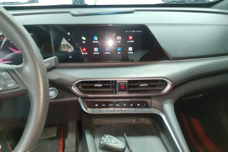 Used Changan UNI-T 2020 1.5T Prestige Version
