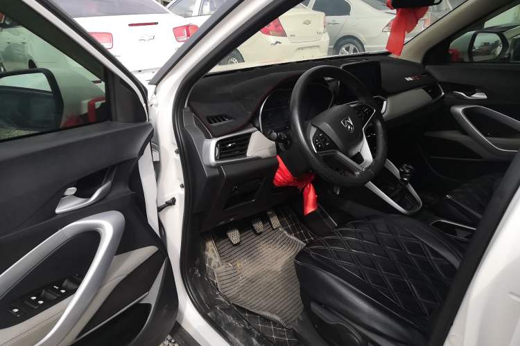 Used Baojun 510 2019 1.5L Manual Enjoyment Model 77kW China VI Emission Standard