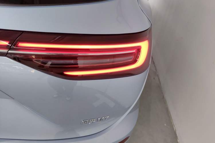 Used Hima AITO M7 2024 1.5T Rear-Drive Plus Version 5 Seats