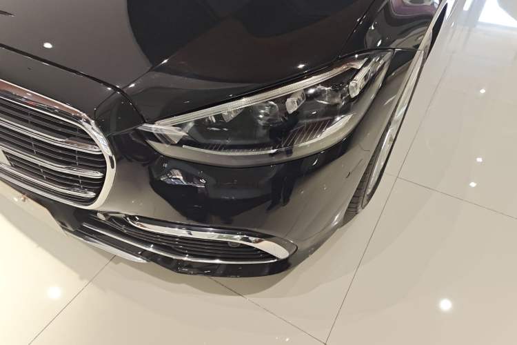 Used Mercedes-Benz S-Class 2023 Updated S 400 L Business Version
