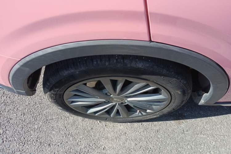 Used NETA V 2022 Chao 400 Lite Pink Custom Edition
