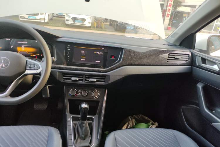 Used Volkswagen Lavida 2025 New Sharp 1.5L Outstanding New Edition
