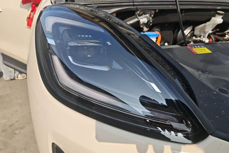 Used Wuling Bingo S 2025 Model 325km Deluxe Edition