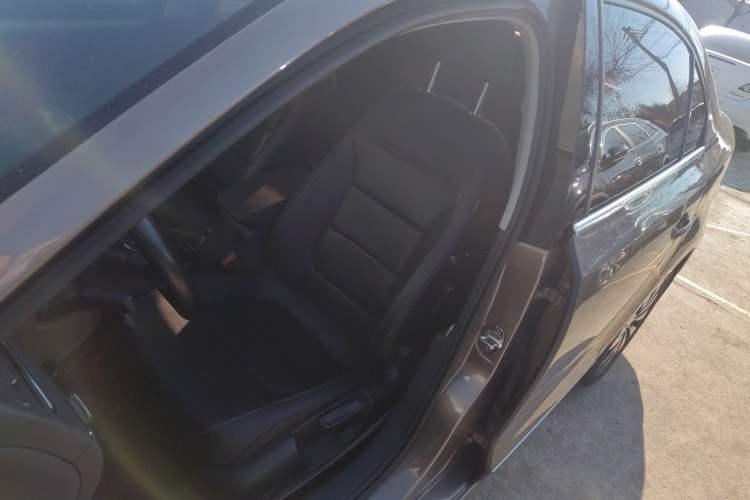 Used Volkswagen Sagitar 2018 280TSI DSG Comfort Model