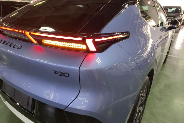 Used Lynk & Co Z20 2025 530 km Range Rear-Wheel Drive Max
