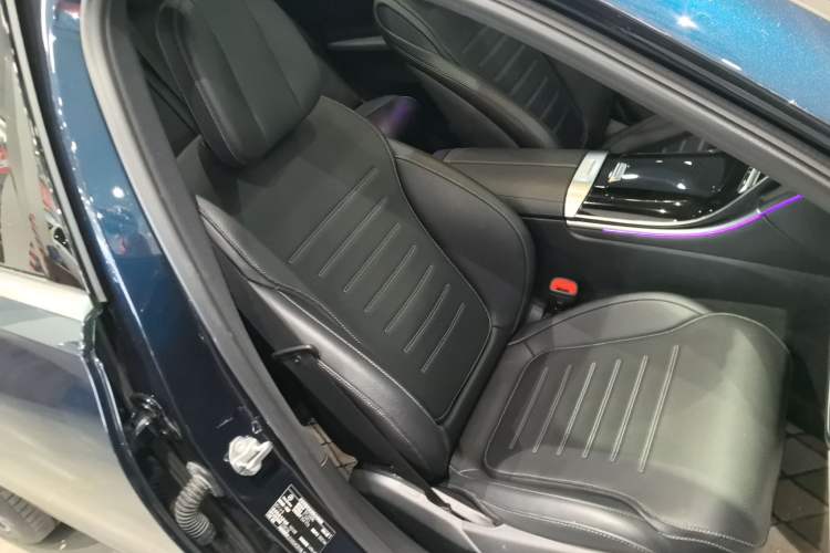 Used Mercedes-Benz C-Class 2022 Restyled C 260 L Sport Edition
