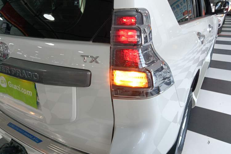 Used Toyota Prado 2016 2.7L Automatic Standard Edition
