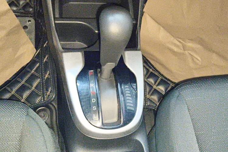 Used Honda Fit 2016 1.5L SES CVT Fashion Sunroof Edition