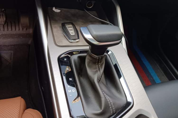 Used Geely Auto Emgrand 2025 4th Generation 1.5L CVT Luxury Version
