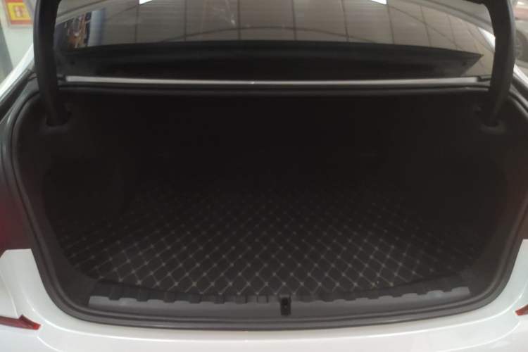 Used BMW 3 Series 2021 Restyled 325Li M Sport Package
