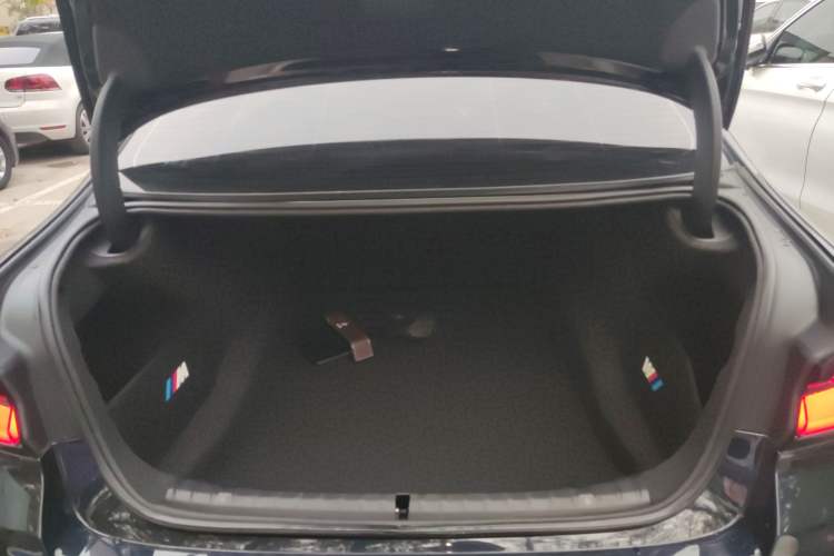 Used BMW 5 Series 2022 Restyled 525Li M Sport Package
