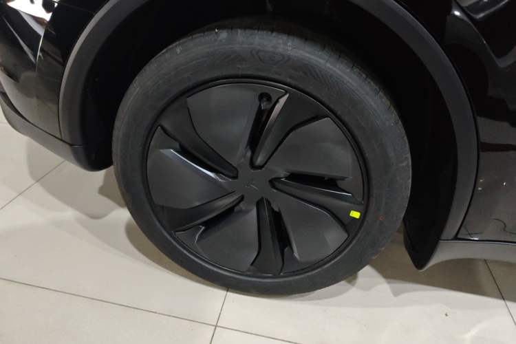 Used Tesla Model Y 2026 Rear-Drive Model