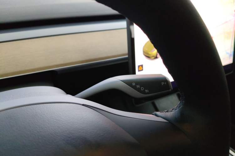 Used Tesla Model Y 2021 Standard Range Rear-Wheel Drive Version
