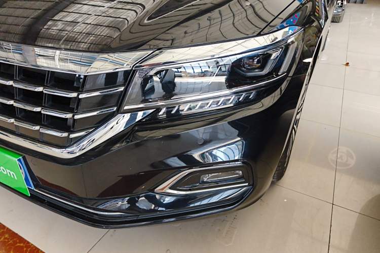 Used Volkswagen Passat 2020 330TSI Luxury Edition China VI