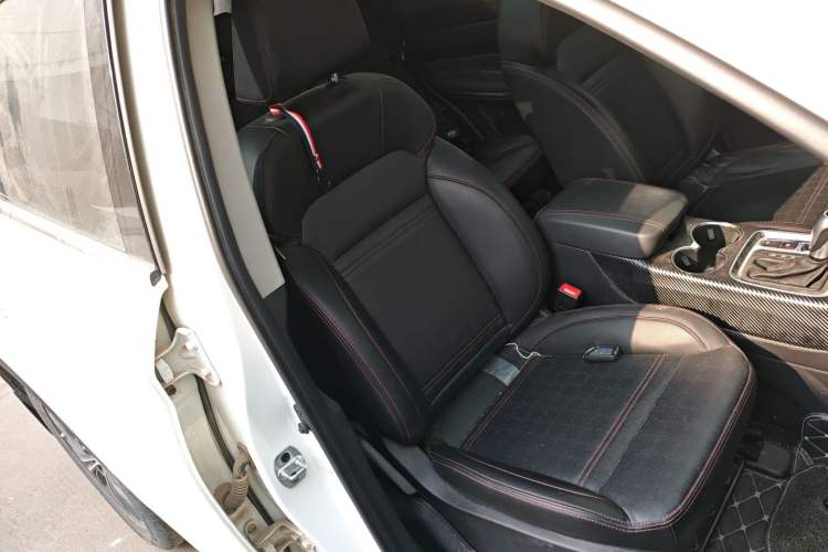 Used  Refine S7 2018 Super Edition 251T Automatic Supreme 5-Seater