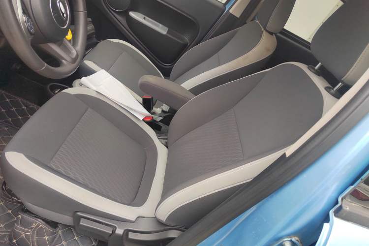 Used ORA Black Cat 2022 301km "Cute Pet" Version – Lithium Iron Phosphate