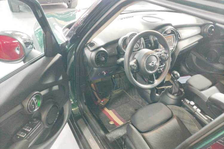 Used MINI MINI 2016 1.5T COOPER Five-Door Edition
