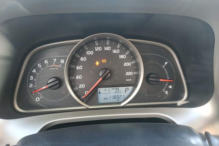 Used Toyota RAV4 2015 2.0L CVT Two-Wheel Drive Fashion Edition