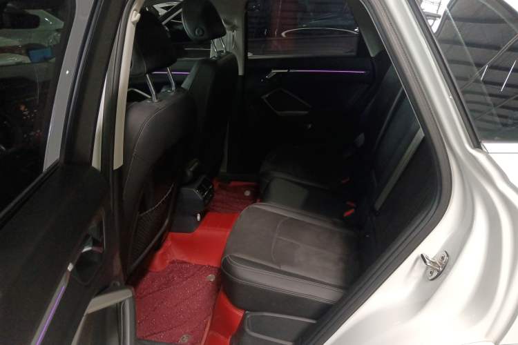 Used Audi Q3 2022 40 TFSI Fashion Dynamic Model
