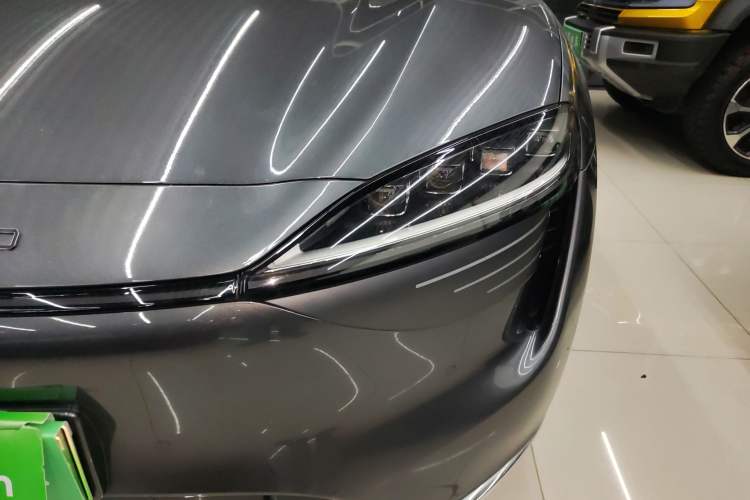 Used Hima Luxeed R7 2024 All-Electric 736 km Ultra