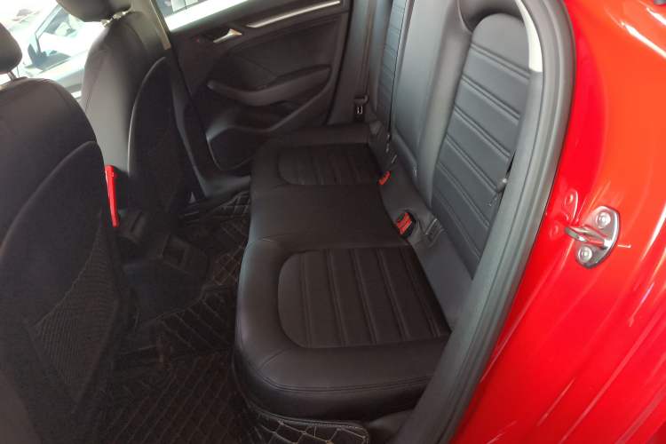 Used Audi A3 2014 Limousine 35 TFSI Automatic Advanced Model
