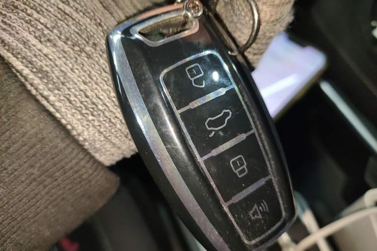 Used Haval M6 2021 PLUS 1.5T DCT Elite Smart Connectivity Model
