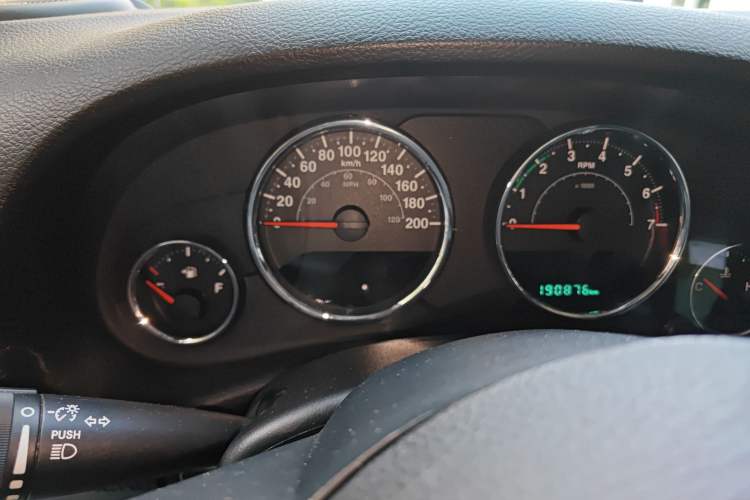 Used  Wrangler 2015 3.6L Rubicon Two-Door Comfort Edition
