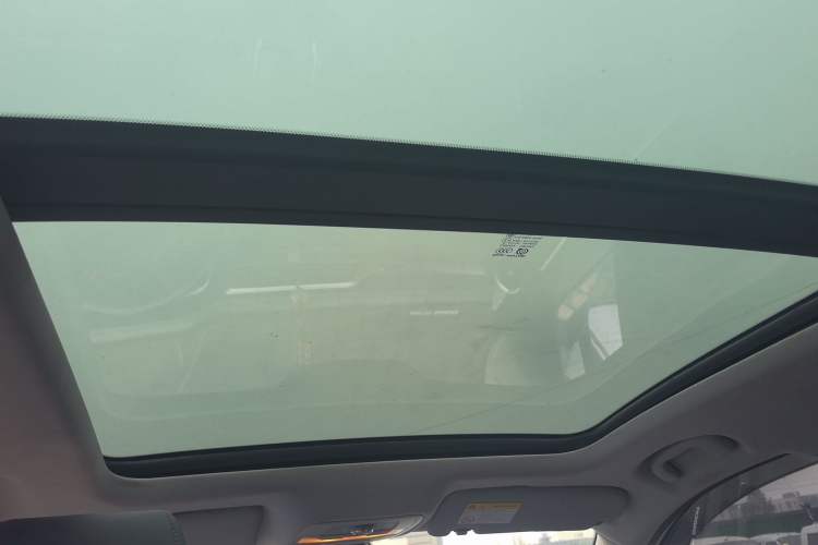 TDK.VehicleDetails.img