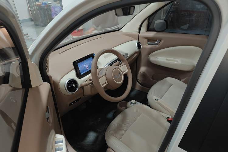 Used Wuling Hongguang MINIEV 2025 Four-Door Version Advanced Edition