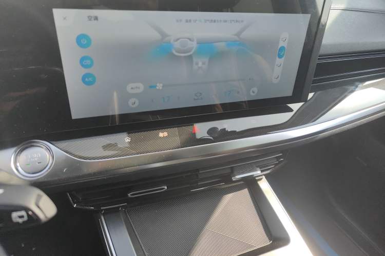 Used Roewe RX5 MAX 2022 1.5T Automatic Zhiwei Prestige Edition
