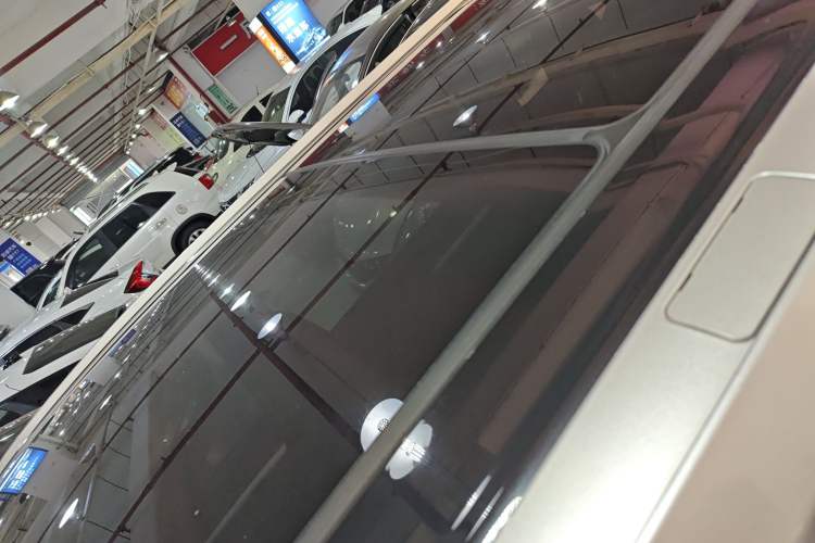 Used Toyota Highlander 2018 2.0T Four-Wheel Drive Luxury Version 7 Seats China VI Standard
