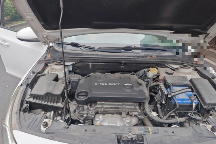 Used Chevrolet Cruze 2015 1.5L Classic SE MT
