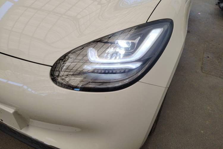 Used Wuling Bingo 2023 410 km Lingxi Deluxe Edition