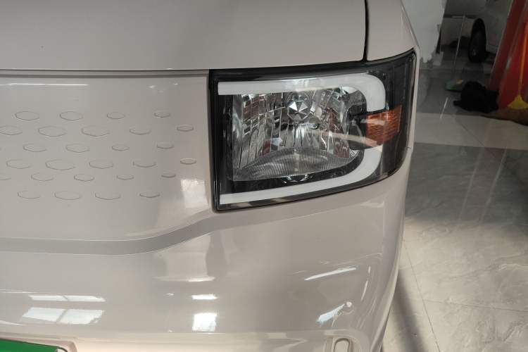 Used  uni 2022 Mildly Sweet Edition