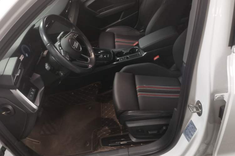 Used Audi A3 2022 Sportback 35 TFSI Fashionable Sports Model
